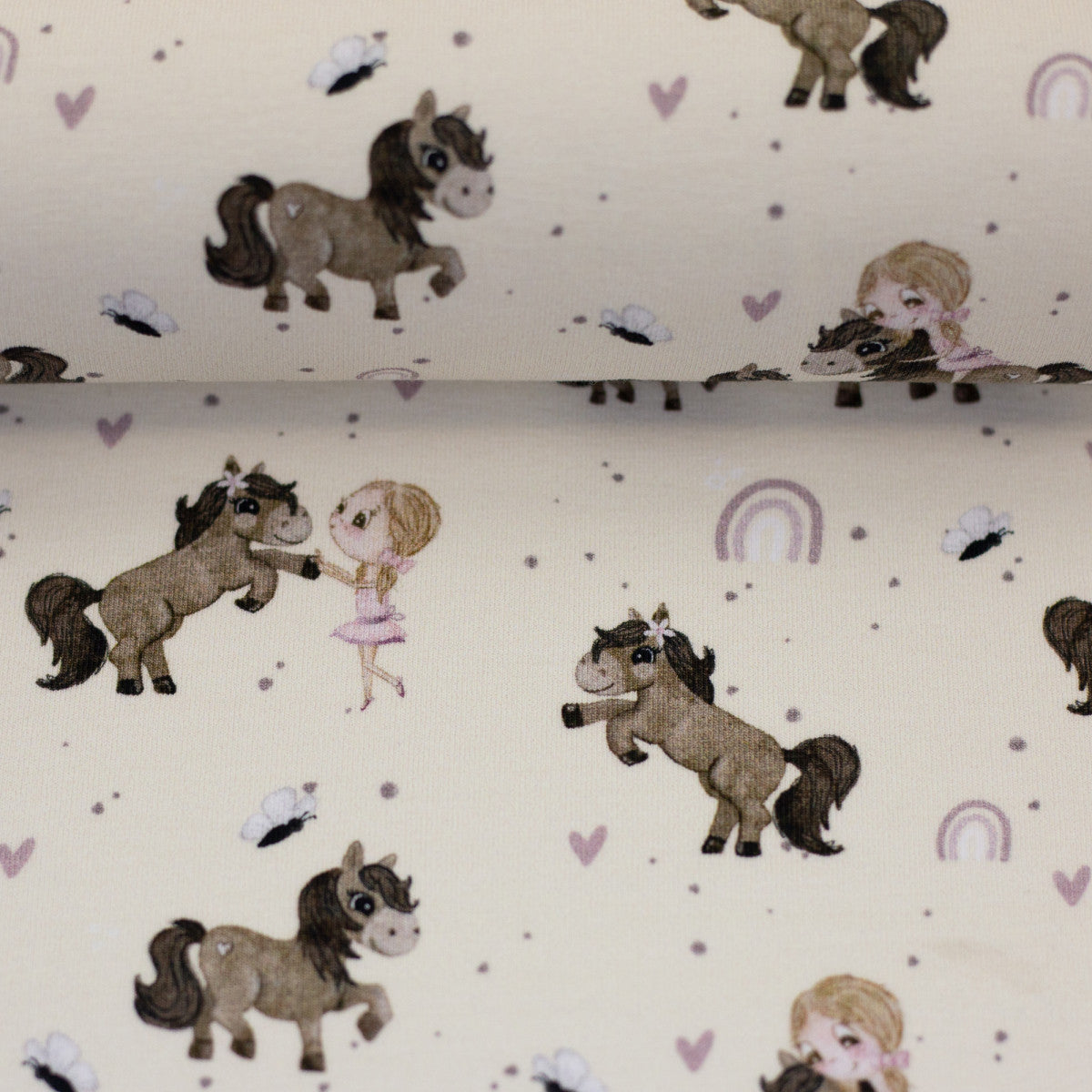 schnubsibu- 082314-495010-iloveponies-sabinemarschall-ballen -