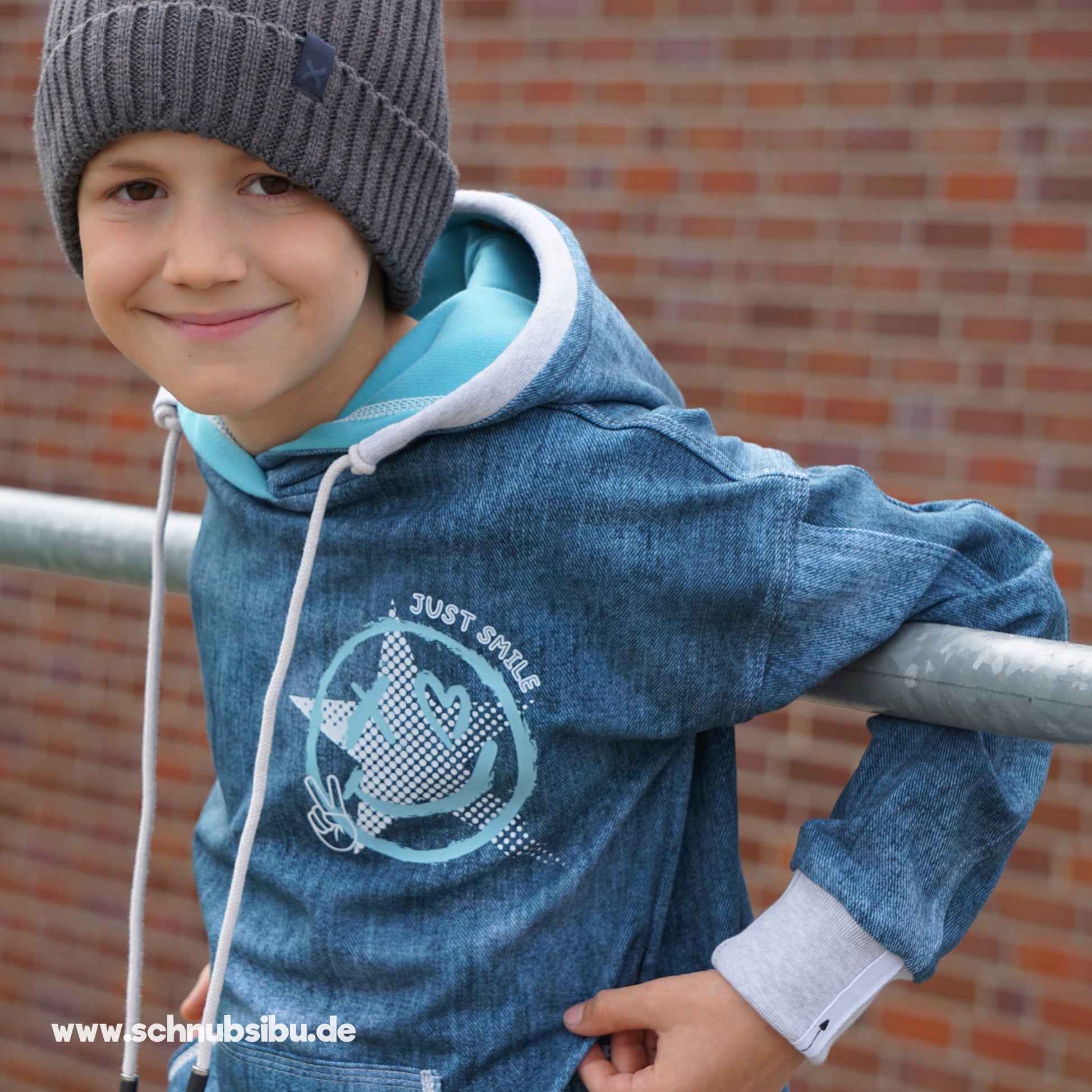 schnubsibu- Produktfoto-BigSmiletuerkis_4 -