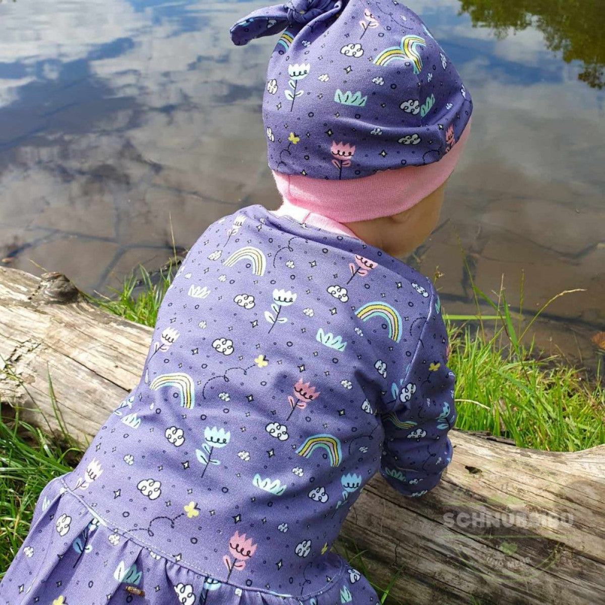 schnubsibu- Produktfoto-FlowersandRainbowslila1 -