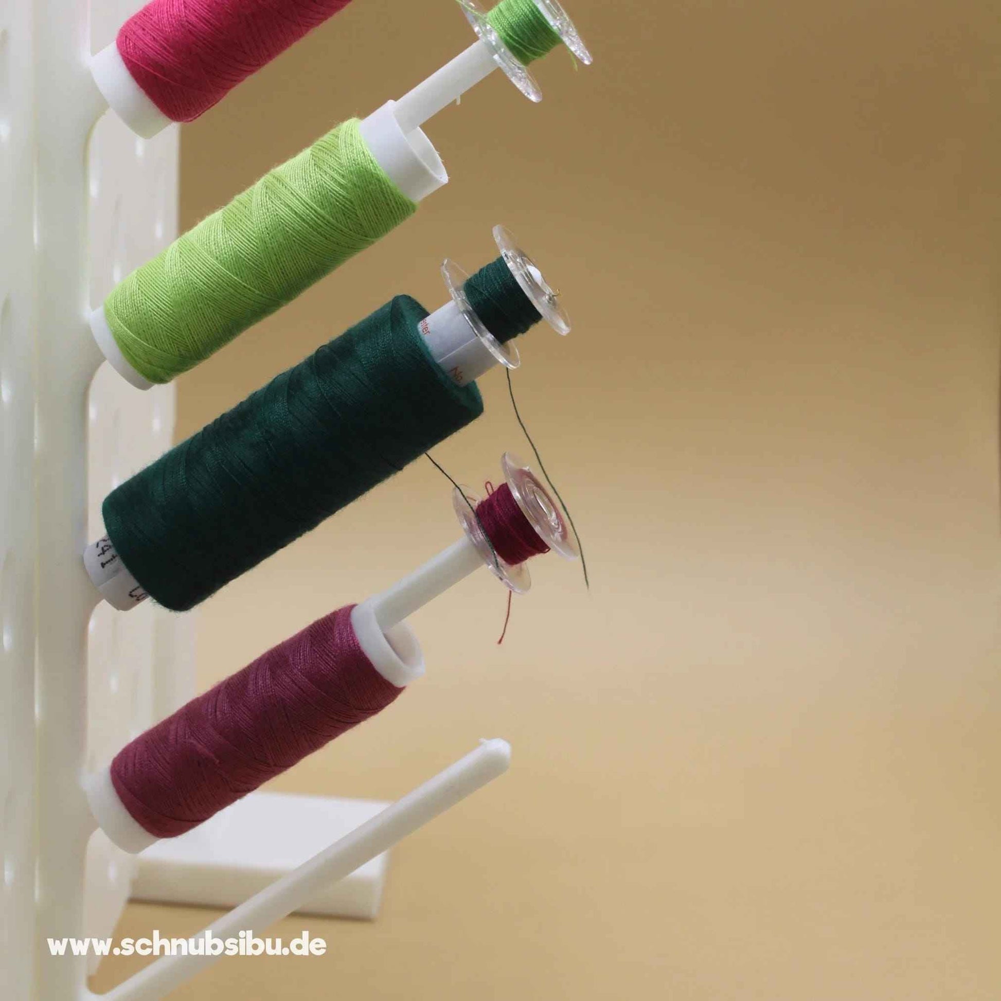 schnubsibu- Produktfoto-Garnhalter_2 -