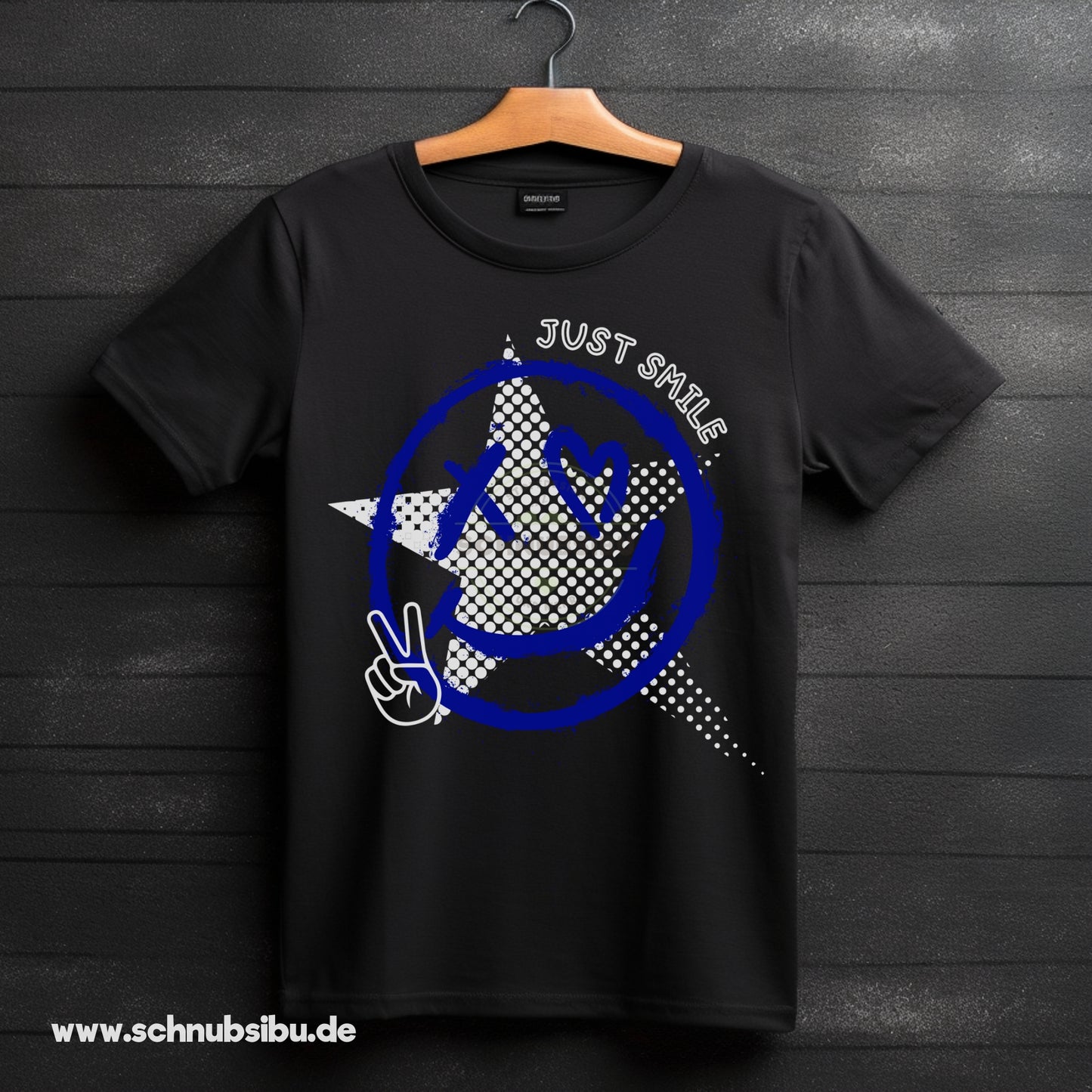 schnubsibu- Produktfoto-Mockup-Buegelbild-s-bigsmileblau -