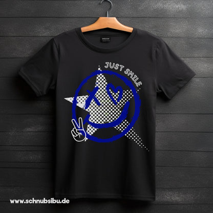 schnubsibu- Produktfoto-Mockup-Buegelbild-s-bigsmileblau -