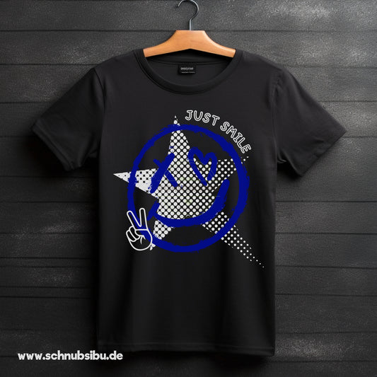 schnubsibu- Produktfoto-Mockup-Buegelbild-s-bigsmileblau -