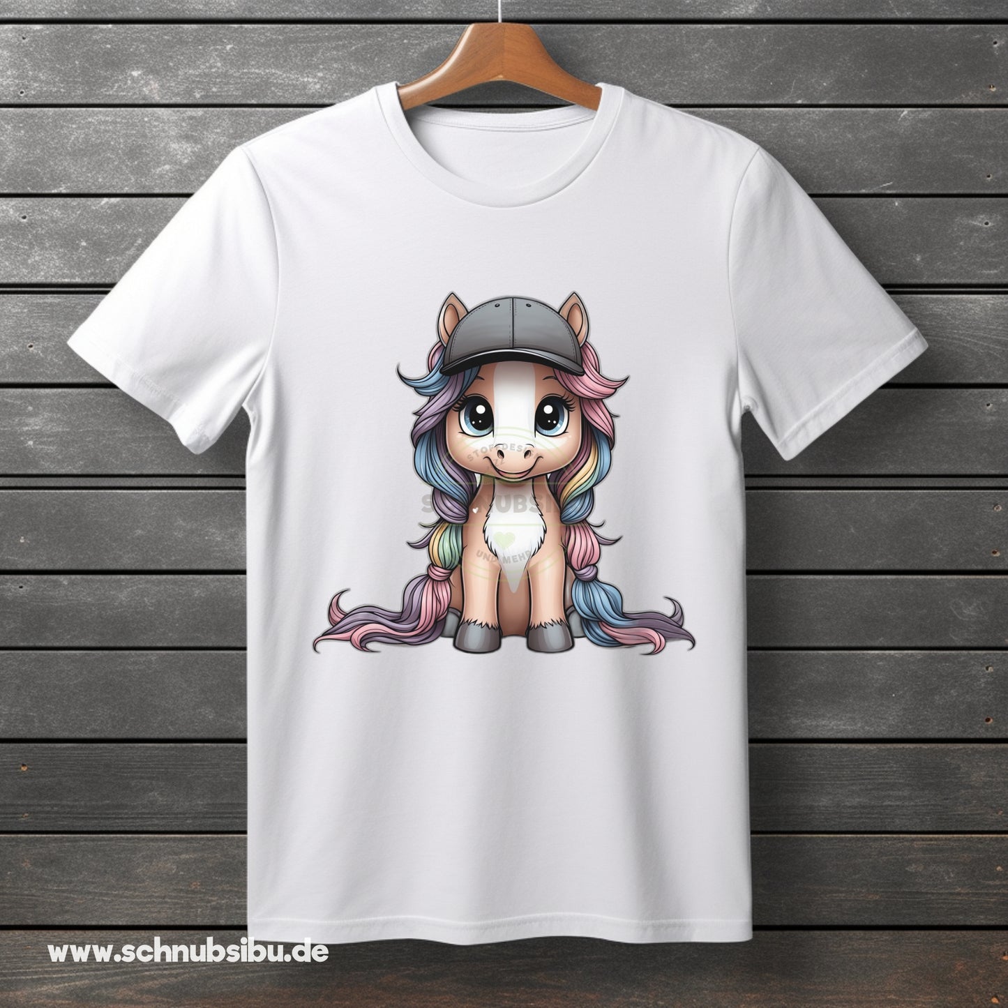 schnubsibu- Produktfoto-Mockup-Buegelbild-w-coolpony -