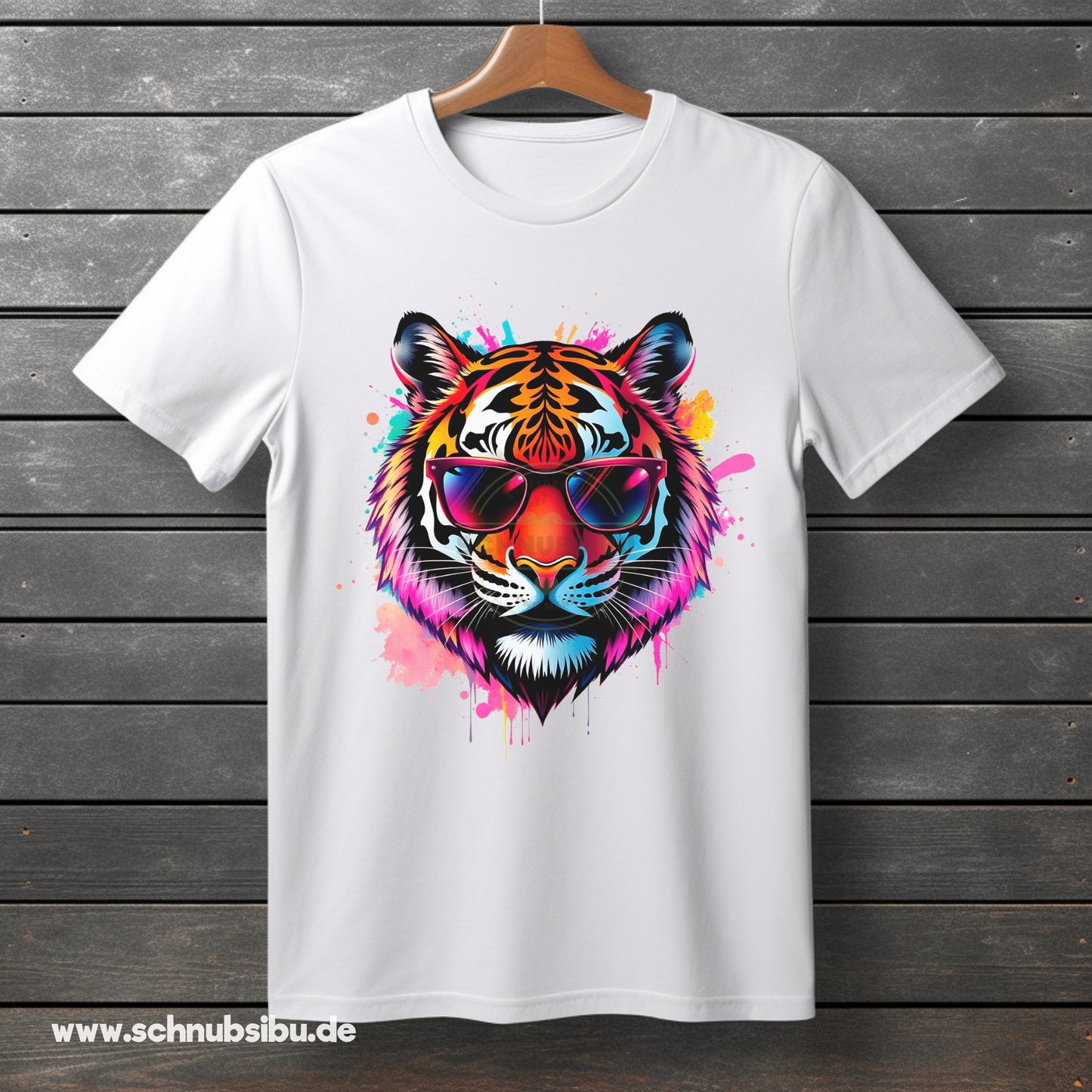 schnubsibu- Produktfoto-Mockup-Buegelbild-w-neontiger -