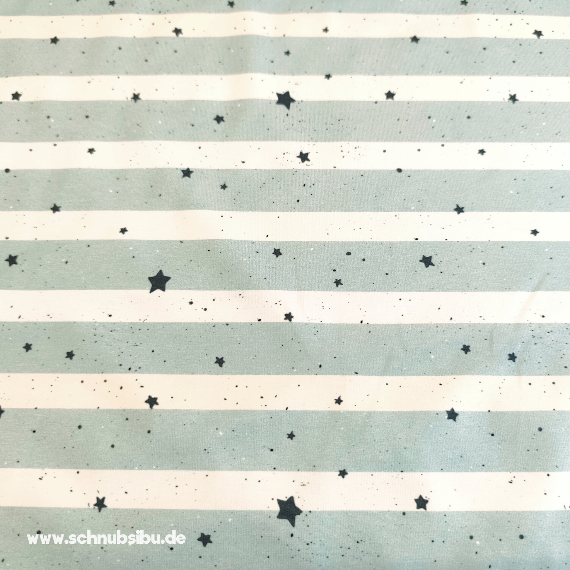 schnubsibu- Produktfoto-Stoffkrokoskaterkombi_2 -