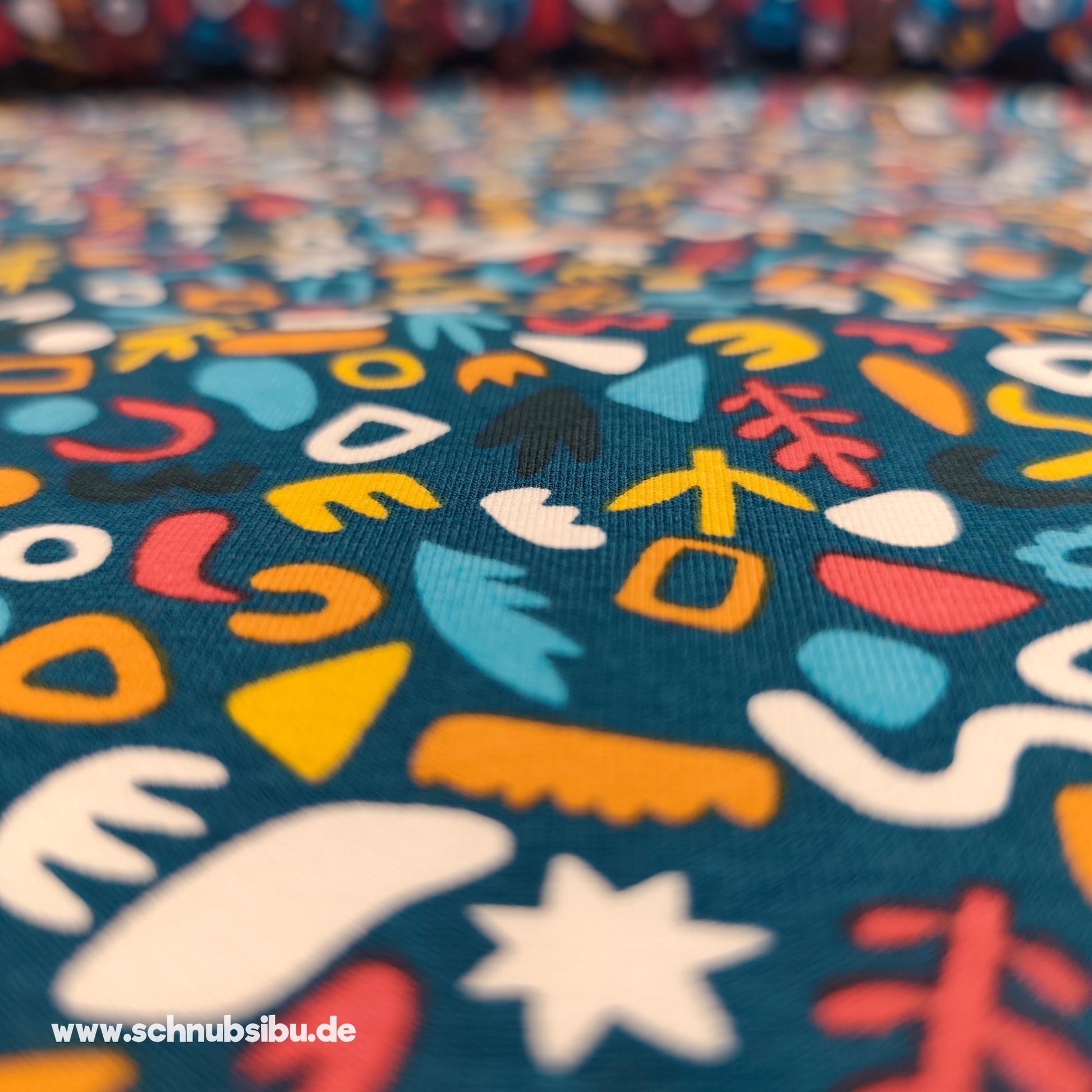 schnubsibu- Produktfoto-abstraktstoff_2 -
