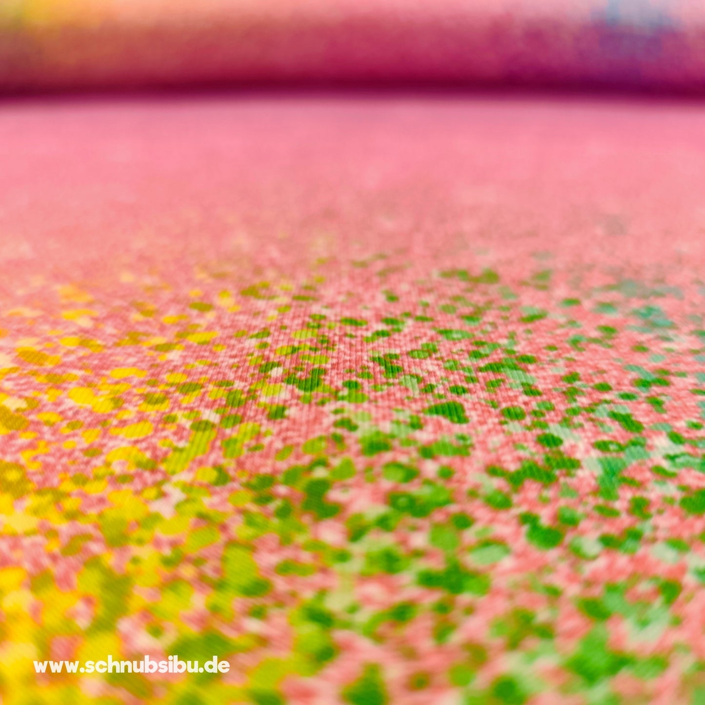 schnubsibu- Produktfoto-fakeglitzerstoff_4_9d002df4-0554-4288-8628-df607b446a86 -