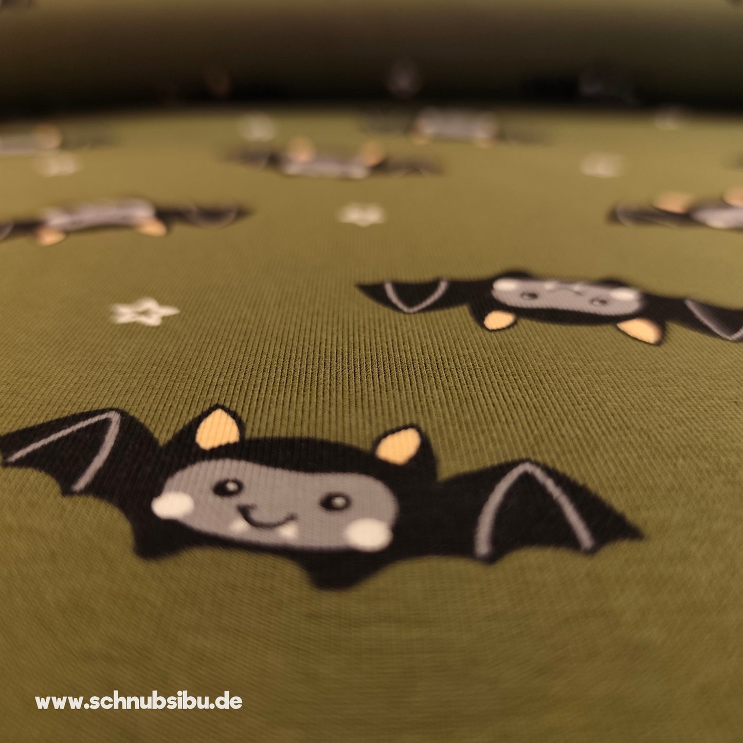 schnubsibu- Produktfoto-flermausstoff_2 -