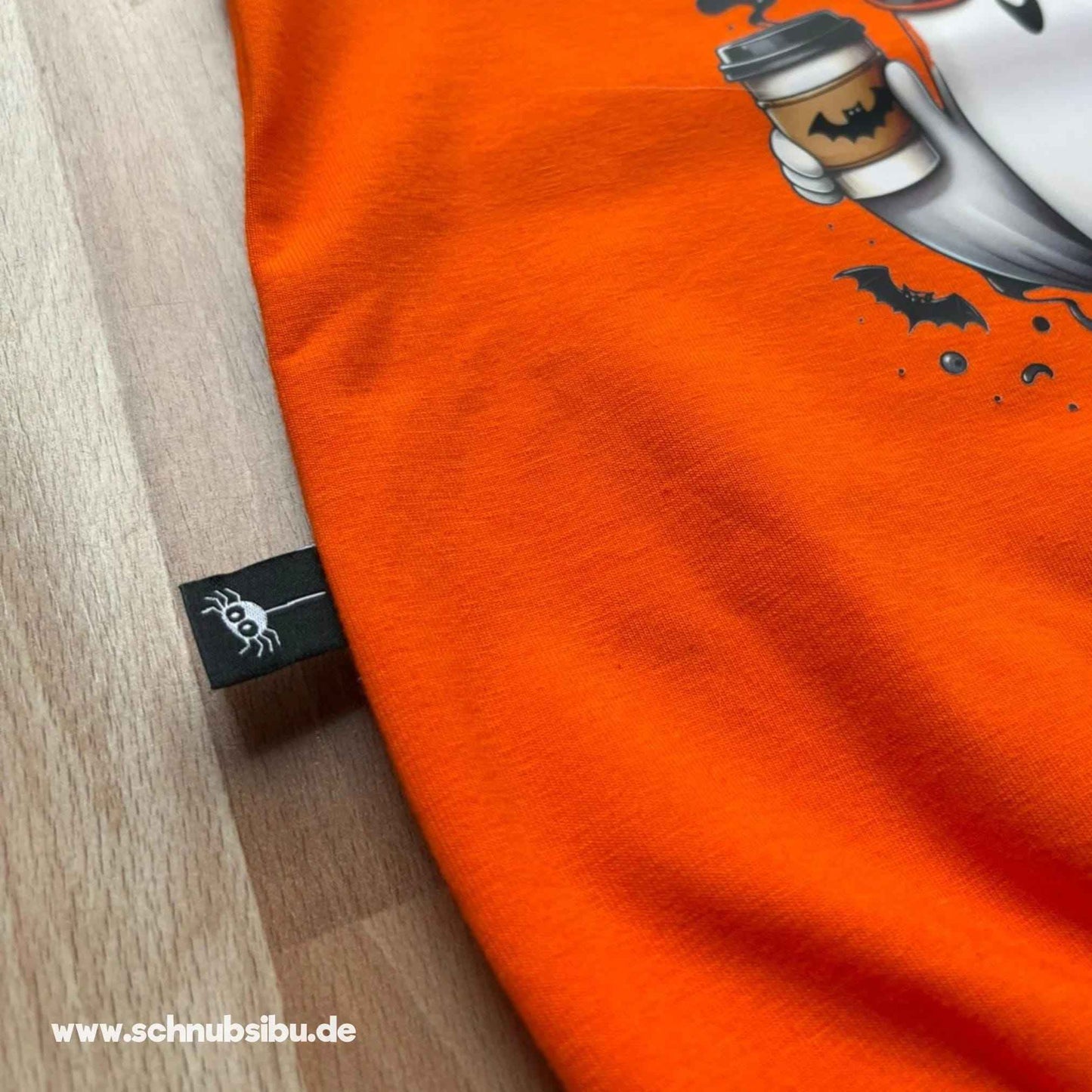 schnubsibu- Produktfoto-labelbooeingenaeht -