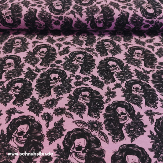 schnubsibu- Produktfoto-skullladylilastoff -