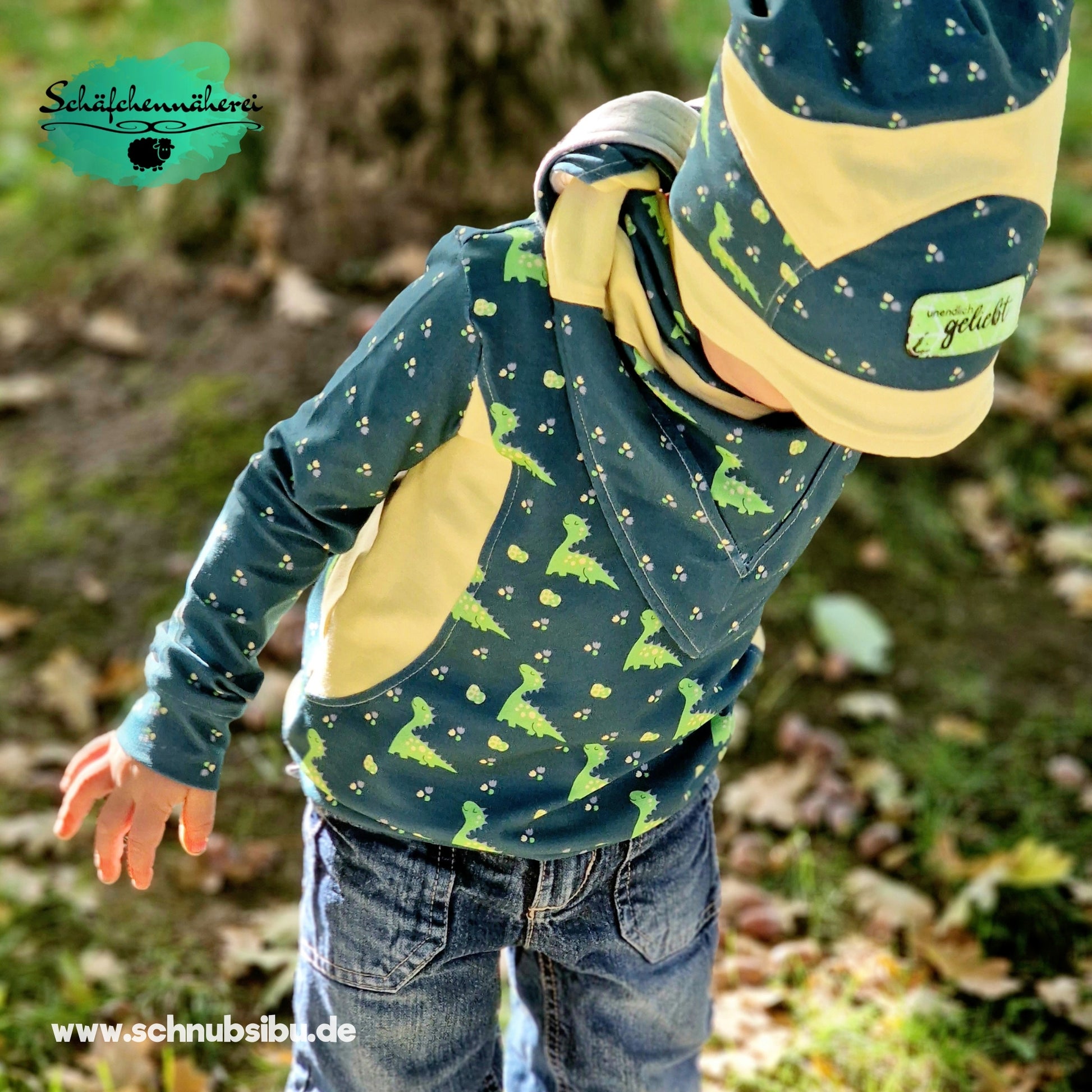 schnubsibu- Produktfoto-stoffdinozeitgruen_4 -