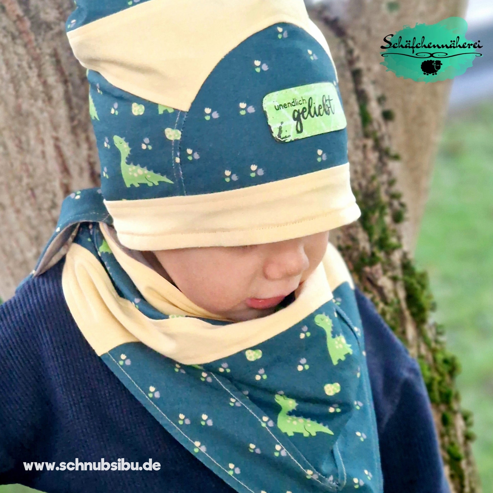 schnubsibu- Produktfoto-stoffdinozeitgruen_7 -