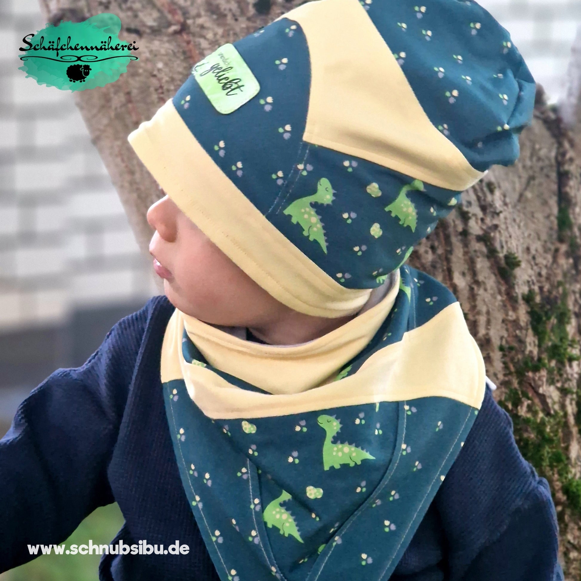 schnubsibu- Produktfoto-stoffdinozeitgruen_8 -