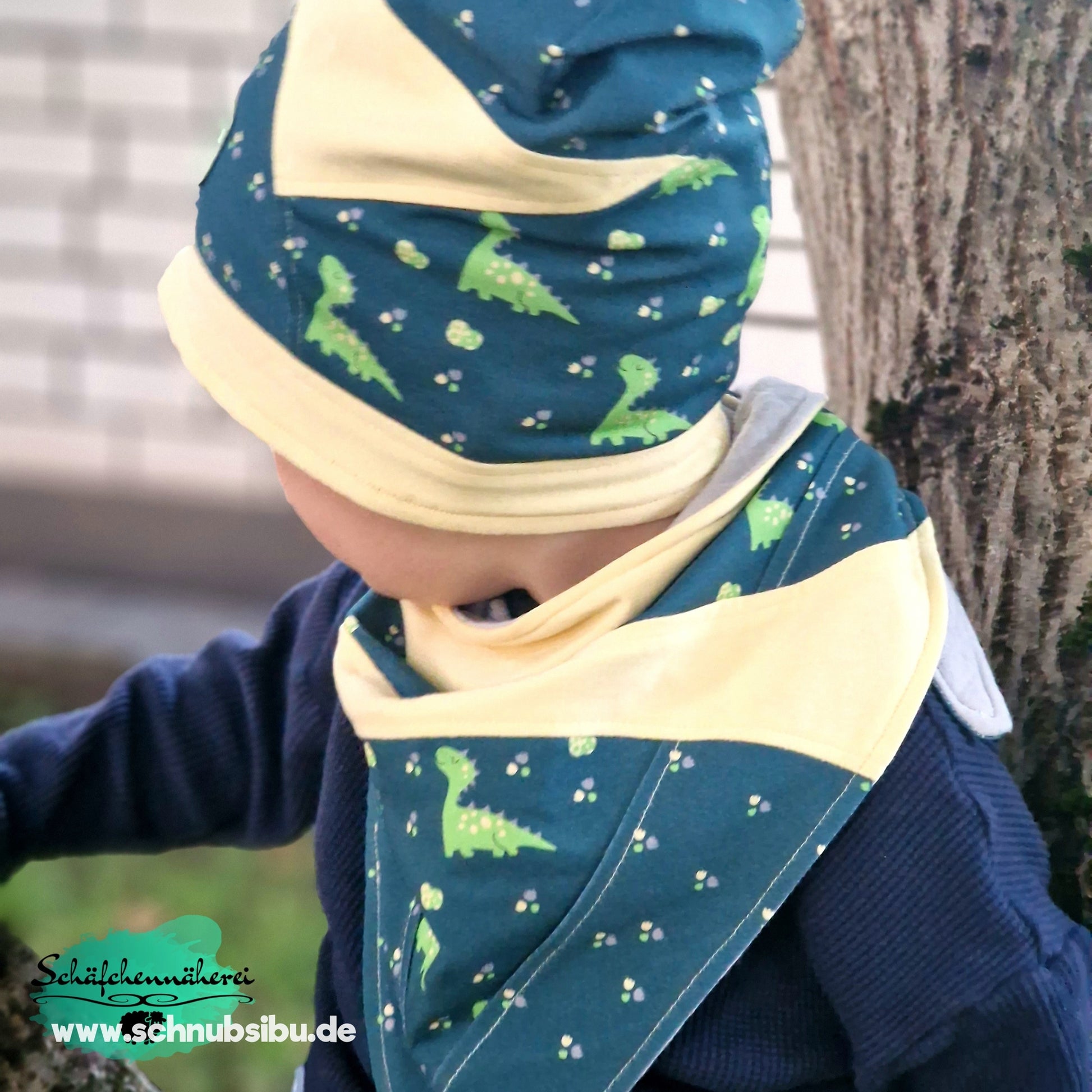 schnubsibu- Produktfoto-stoffdinozeitgruen_9 -