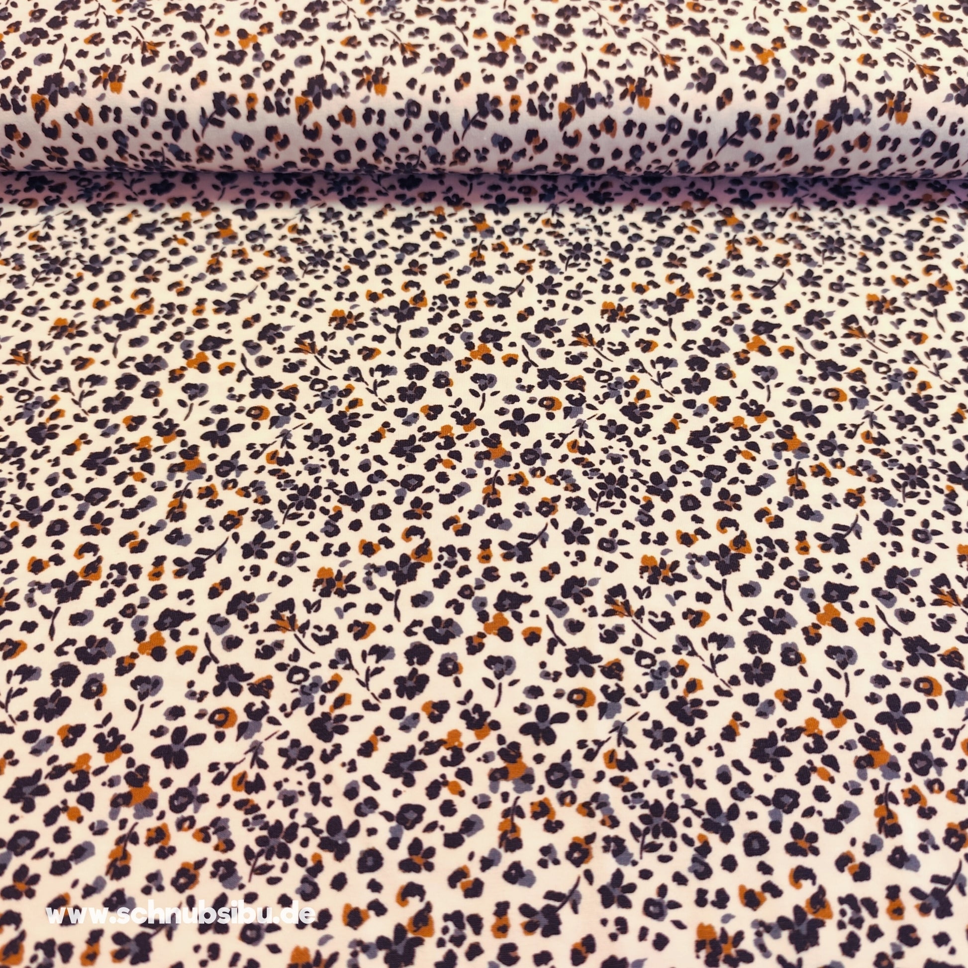 schnubsibu- Produktfoto-vintageblumenstoff -