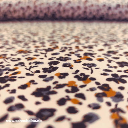 schnubsibu- Produktfoto-vintageblumenstoff_2 -