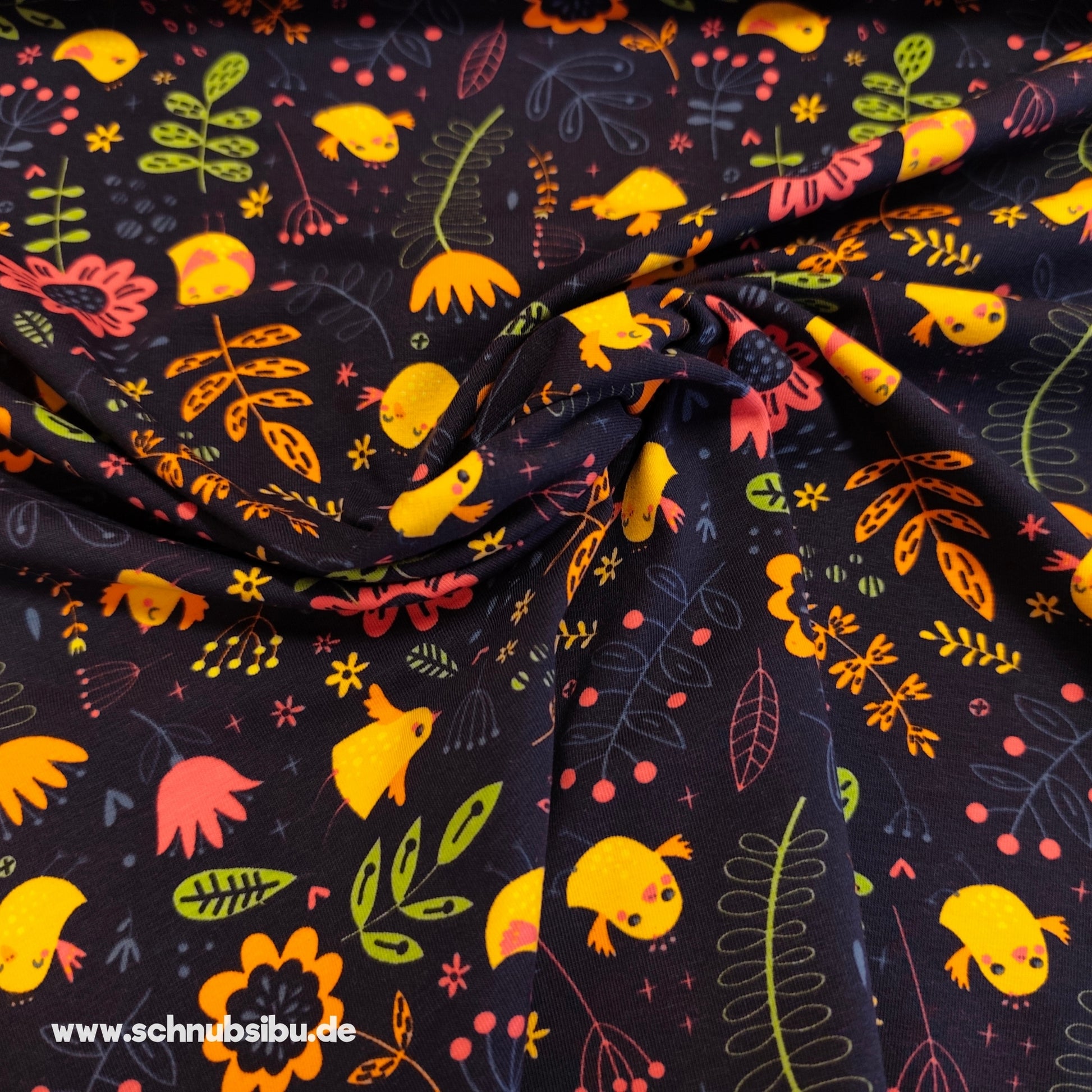 schnubsibu- Produktfoto-voegelchendunkelblaustoff_4 -