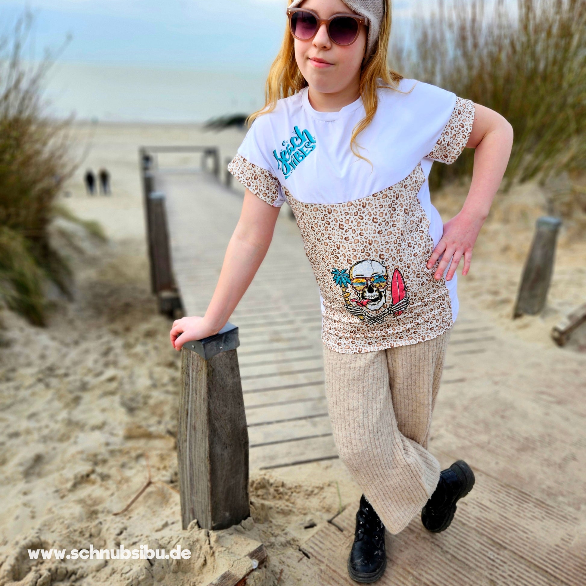 schnubsibu- Produktfoto_-_BB_BeachVibeSkull_5 -