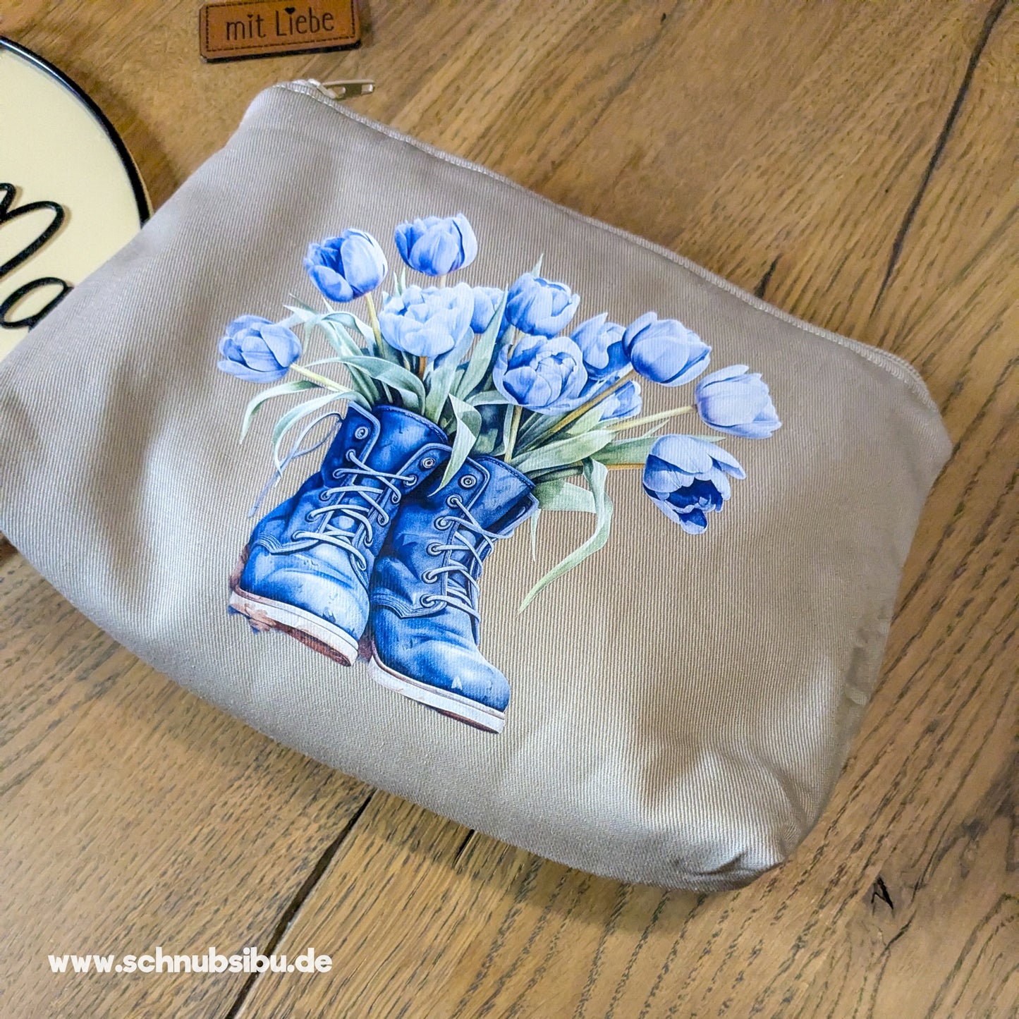 schnubsibu- Produktfoto_-_Blumen-Bootsblau01 -