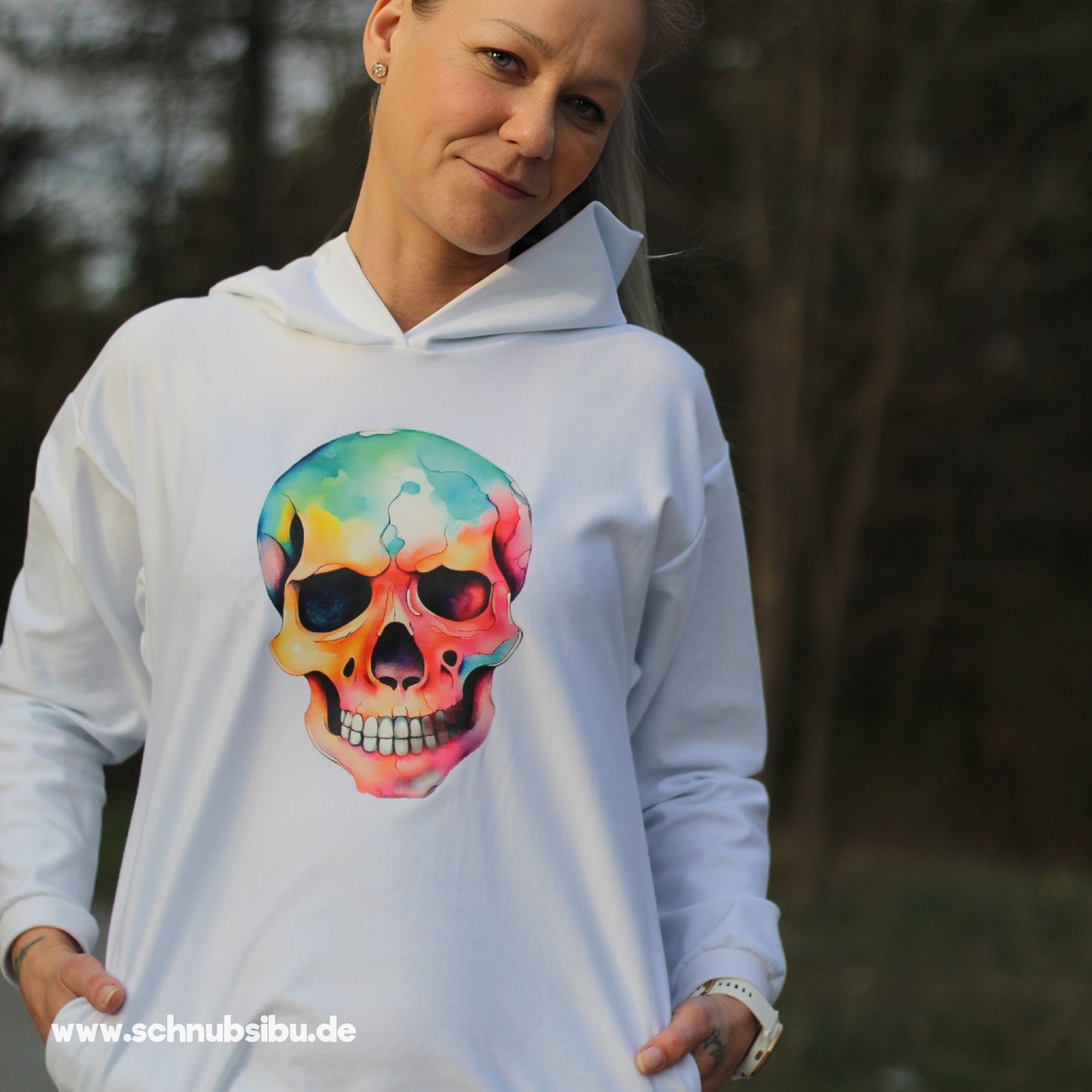 schnubsibu- Produktfoto_-_ColorfulSkull06_4 -