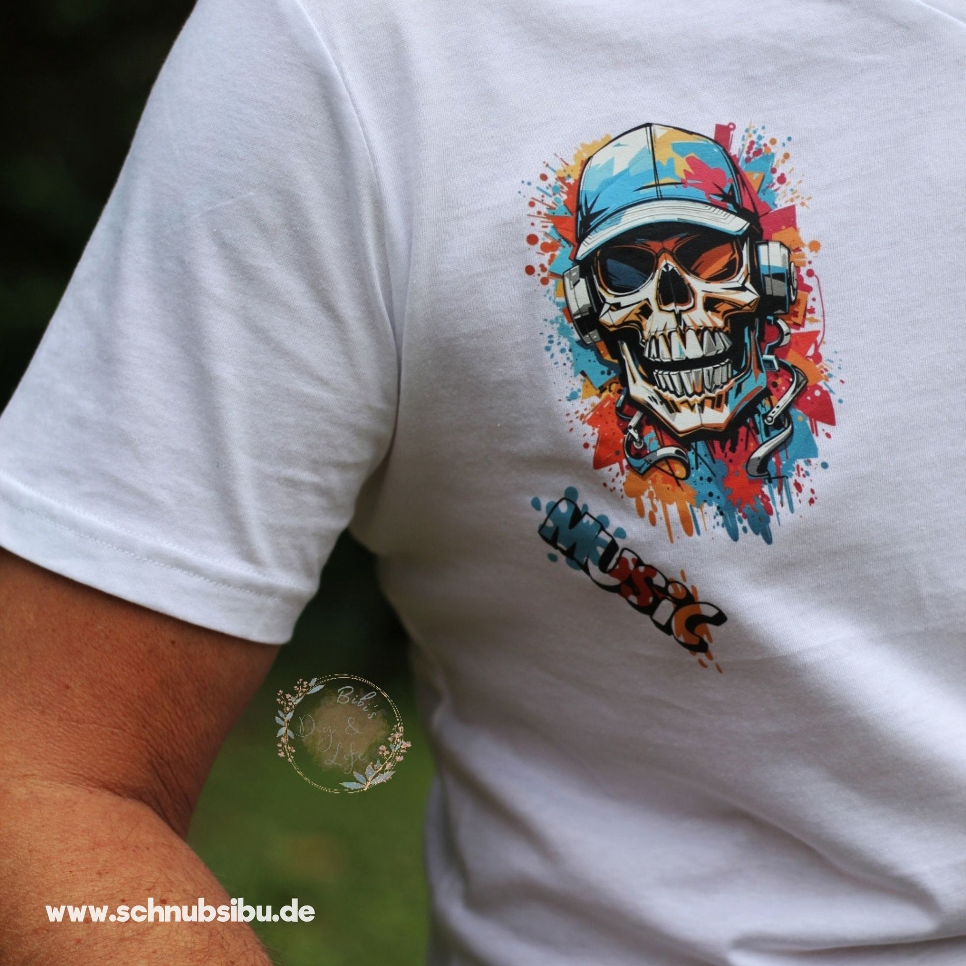 schnubsibu- Produktfoto_-_Colorful_Skull_8 -