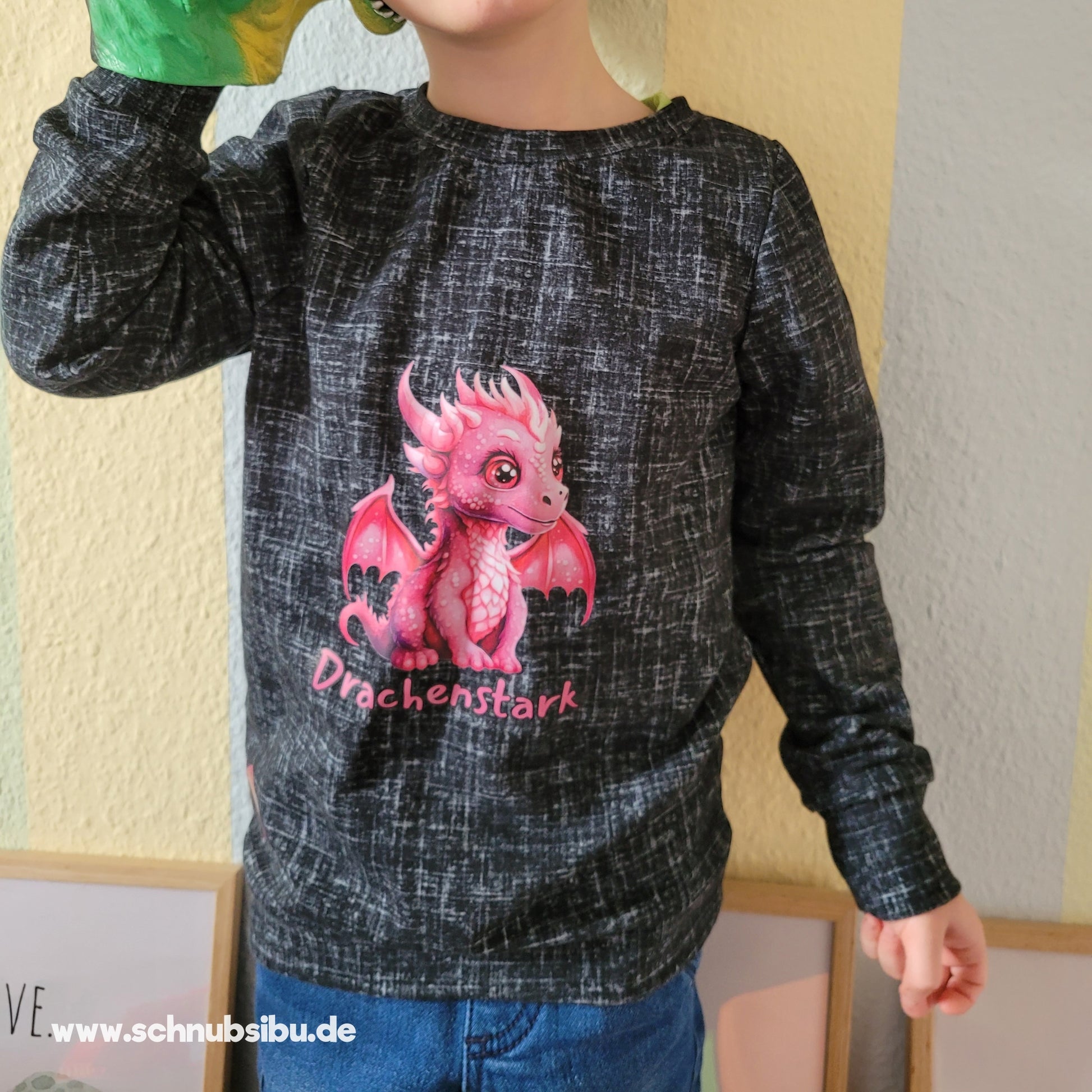 schnubsibu- Produktfoto_-_Drachenstark_pink_3 -