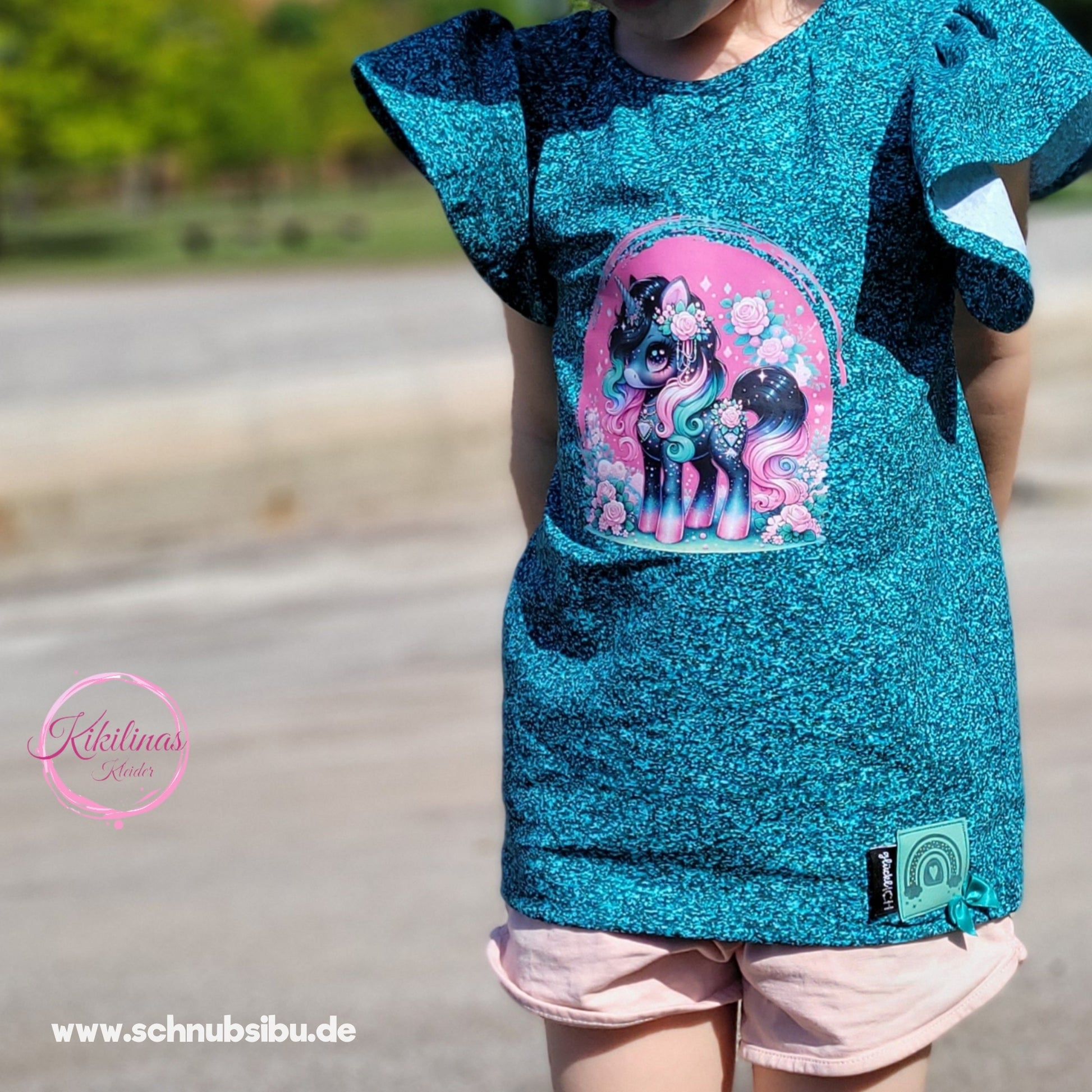 schnubsibu- Produktfoto_-_Einhorn_Black_Edition_08_2 -