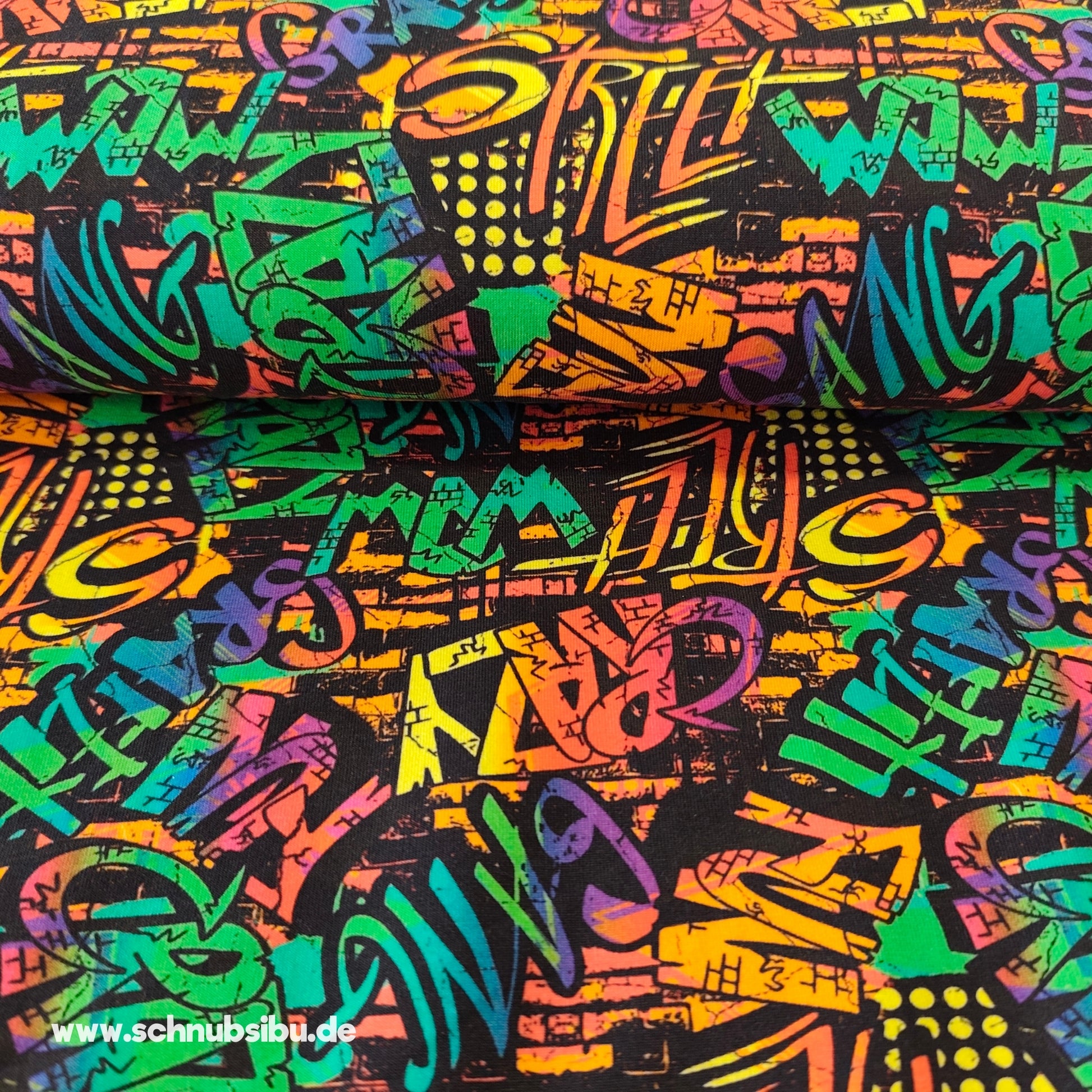 schnubsibu- Produktfoto_-_Graffiti -