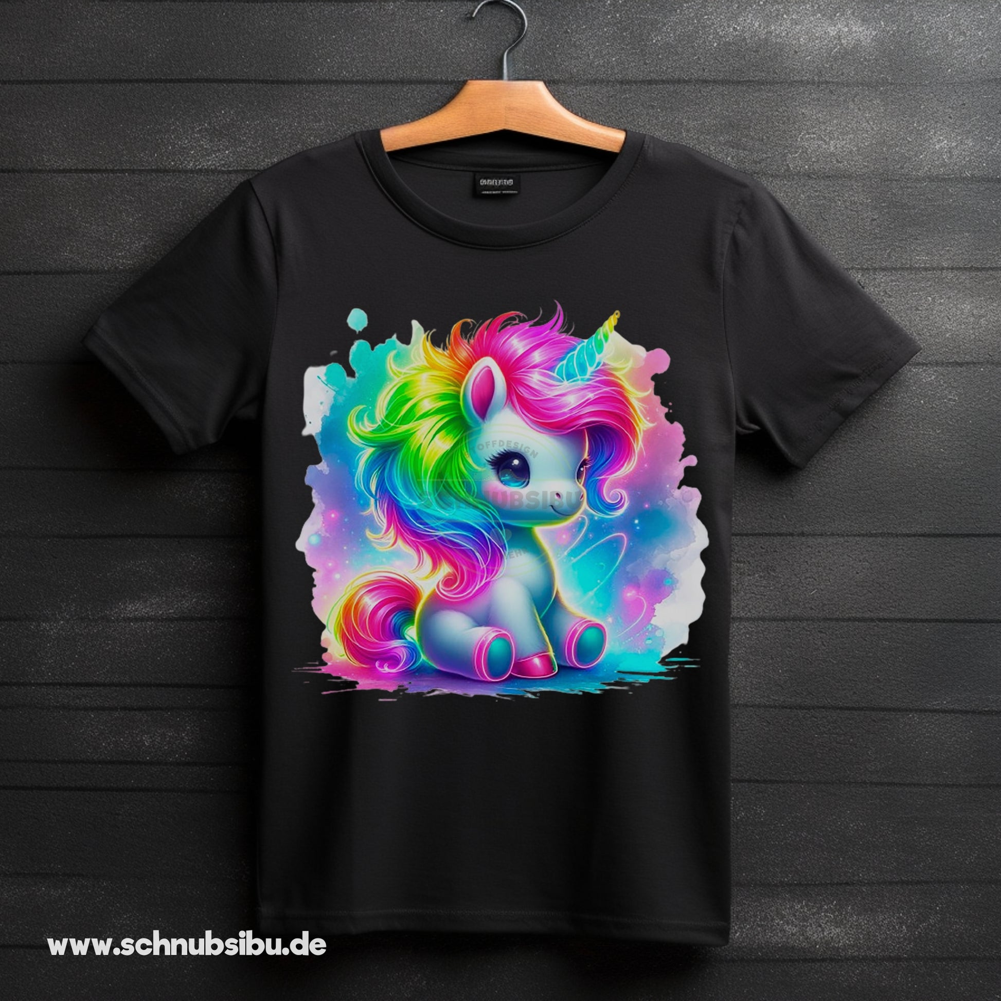 schnubsibu- Produktfoto_-_Mockup-Buegelbild-s-reeinhorn03 -