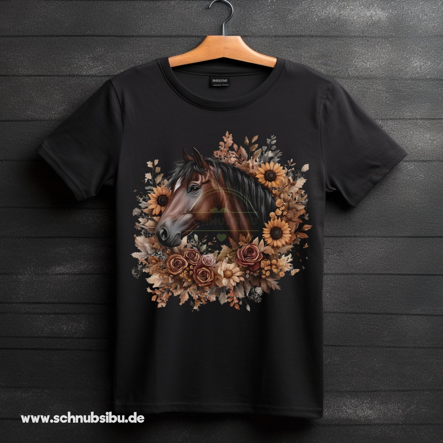 schnubsibu- Produktfoto_-_Mockup-Buegelbild-s-sonnenblumenpferd2 -