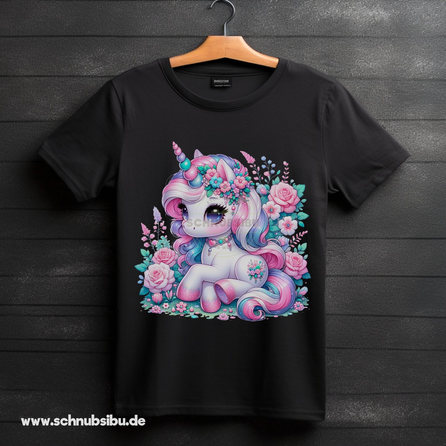 schnubsibu- Produktfoto_-_Mockup-Buegelbild-s-weeinhorn03_2 -