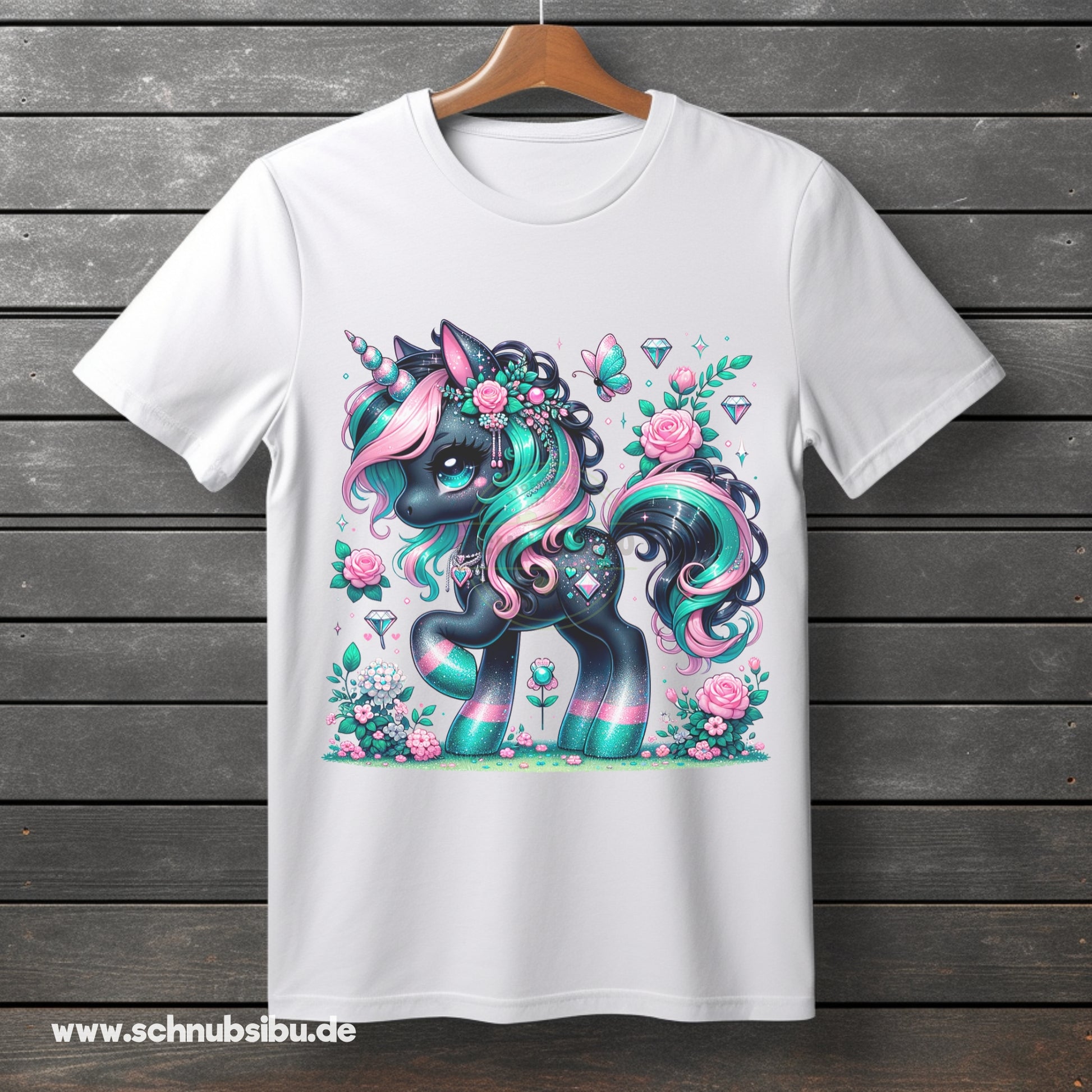 schnubsibu- Produktfoto_-_Mockup-Buegelbild-w-bedeinhorn04 -