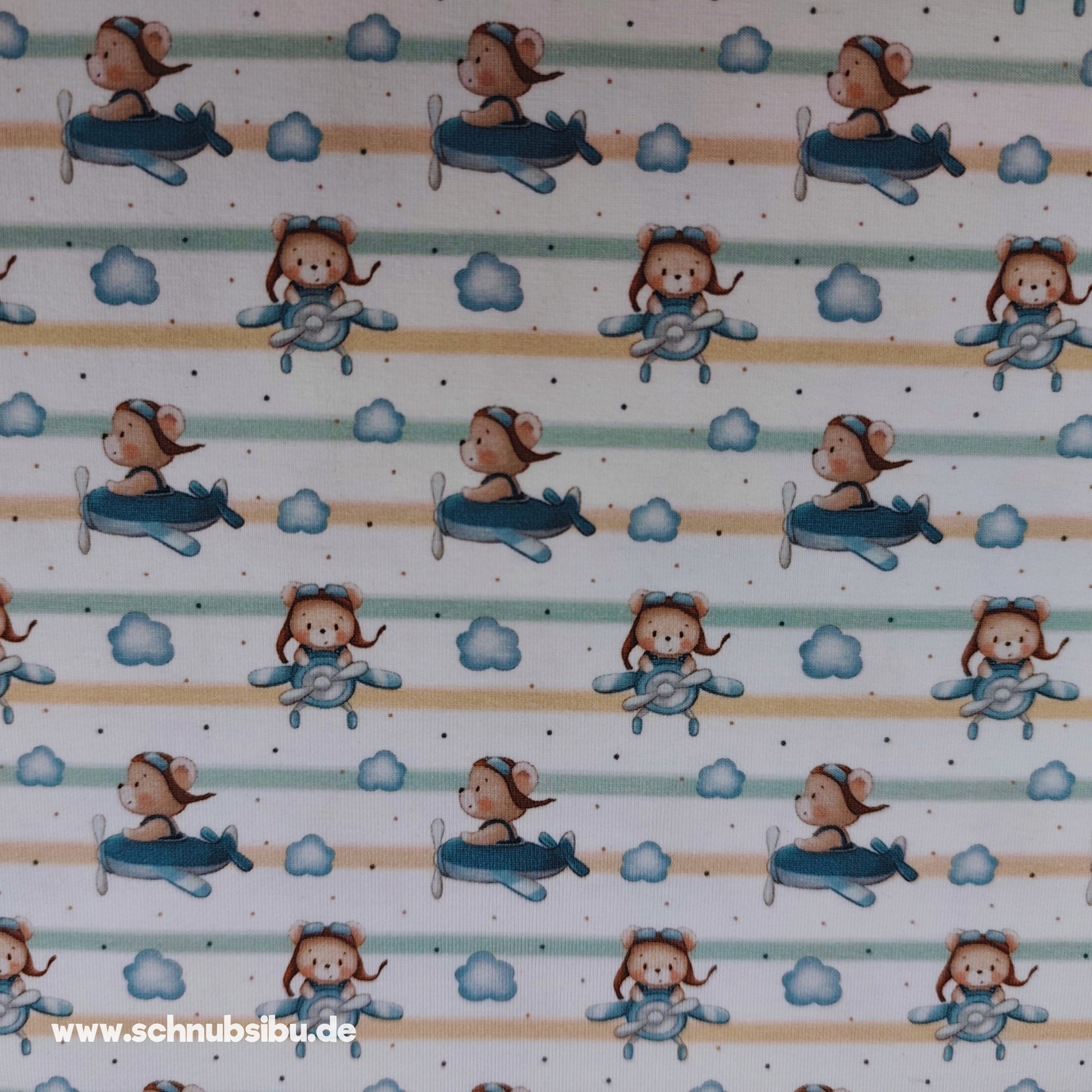 schnubsibu- Produktfoto_-_stofffliegerteddy_3 -