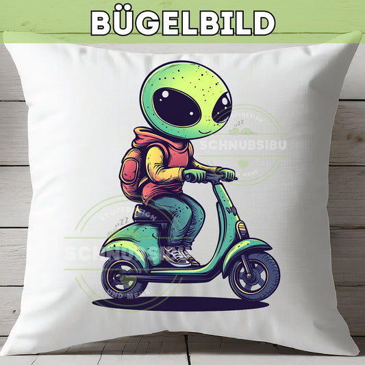 schnubsibu- Titelbild-BuegelbildAlienaufMotoroller -