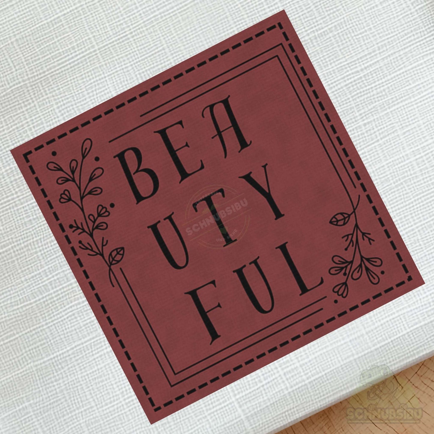 schnubsibu- schnubsibu-produktfoto-buegellabel-aufstoff-beautiful_2 - rot