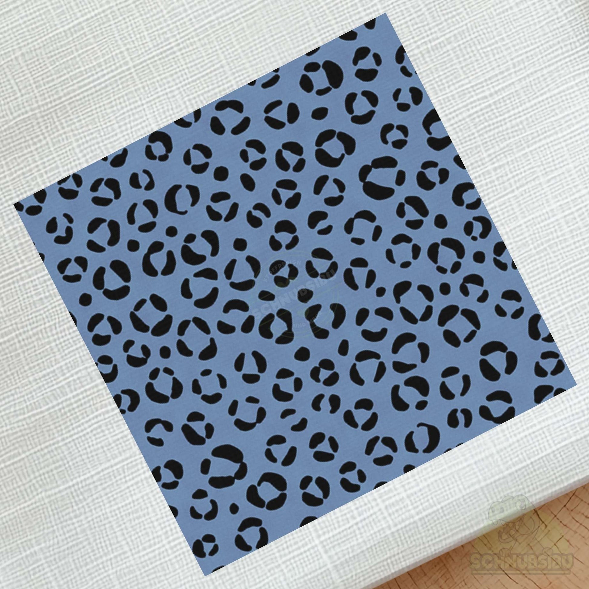 schnubsibu- schnubsibu-produktfoto-buegellabel-aufstoff-leo_5 - blau