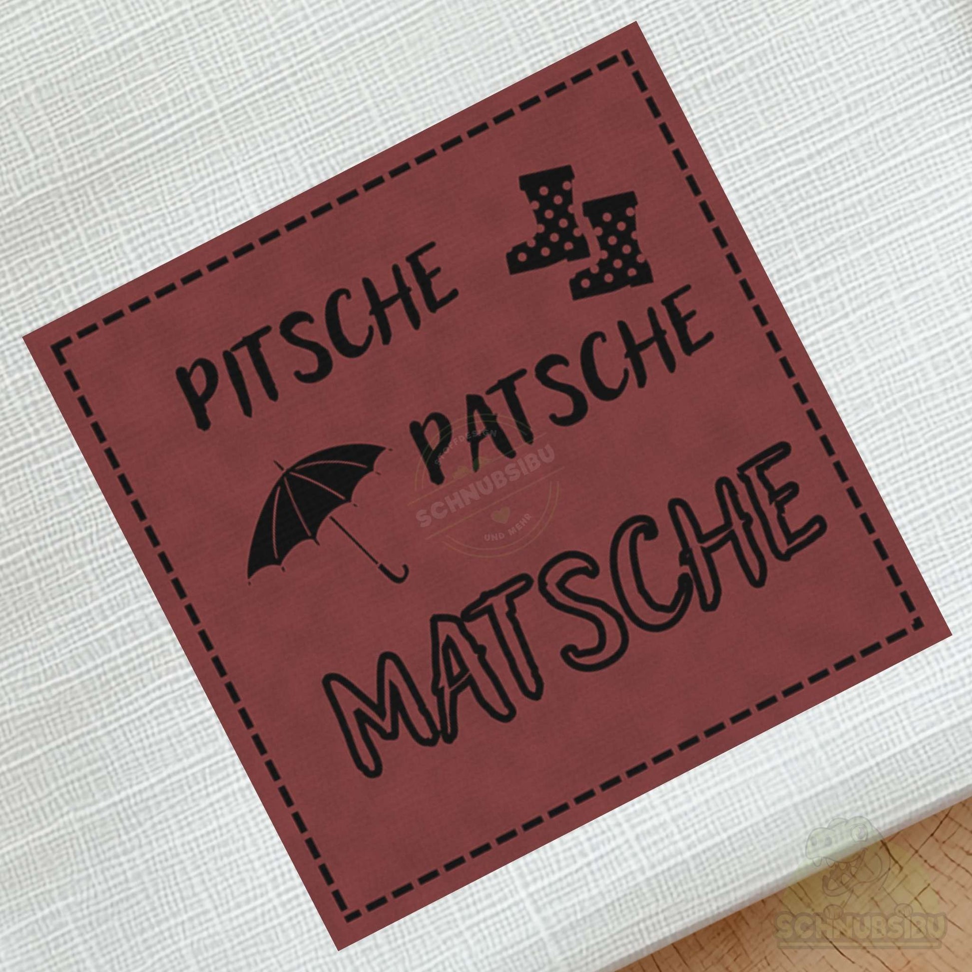 schnubsibu- schnubsibu-produktfoto-buegellabel-aufstoff-pitschepatsche_2 - rot