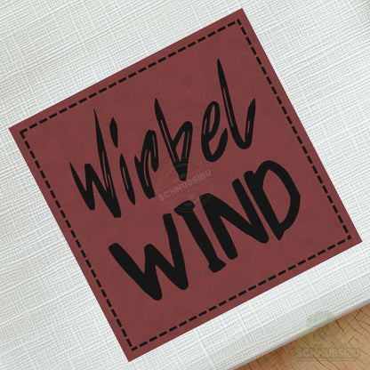 schnubsibu- schnubsibu-produktfoto-buegellabel-aufstoff-wirbelwind_2 - rot