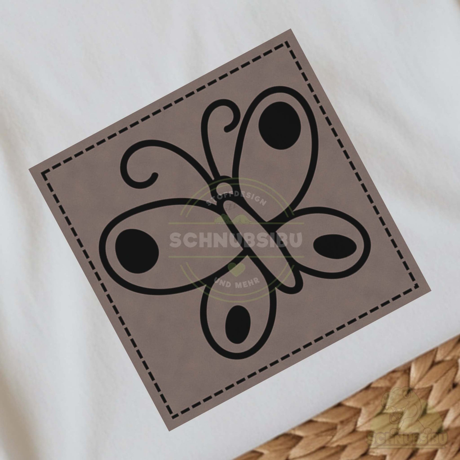 schnubsibu- schnubsibu-produktfoto-buegellabel_80 - braun