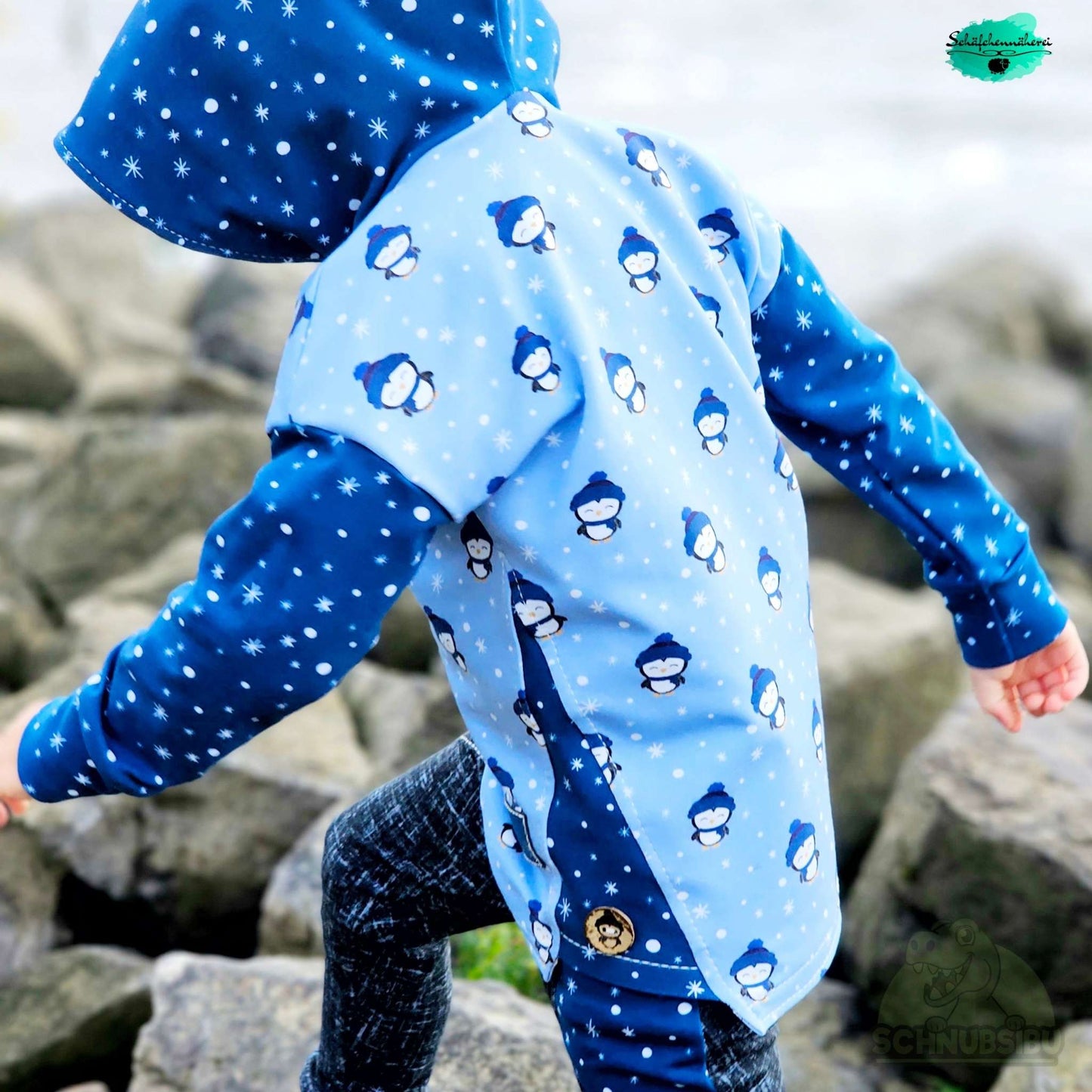 schnubsibu- schnubsibu-produktfoto-winterpinguin-blau -