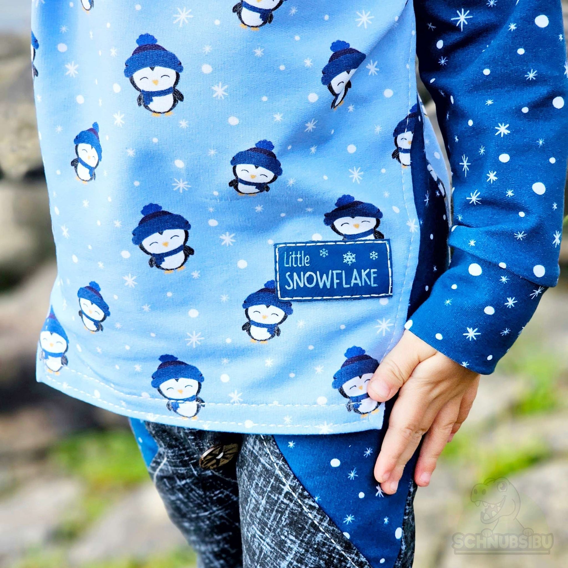 schnubsibu- schnubsibu-produktfoto-winterpinguin-blau_2 -