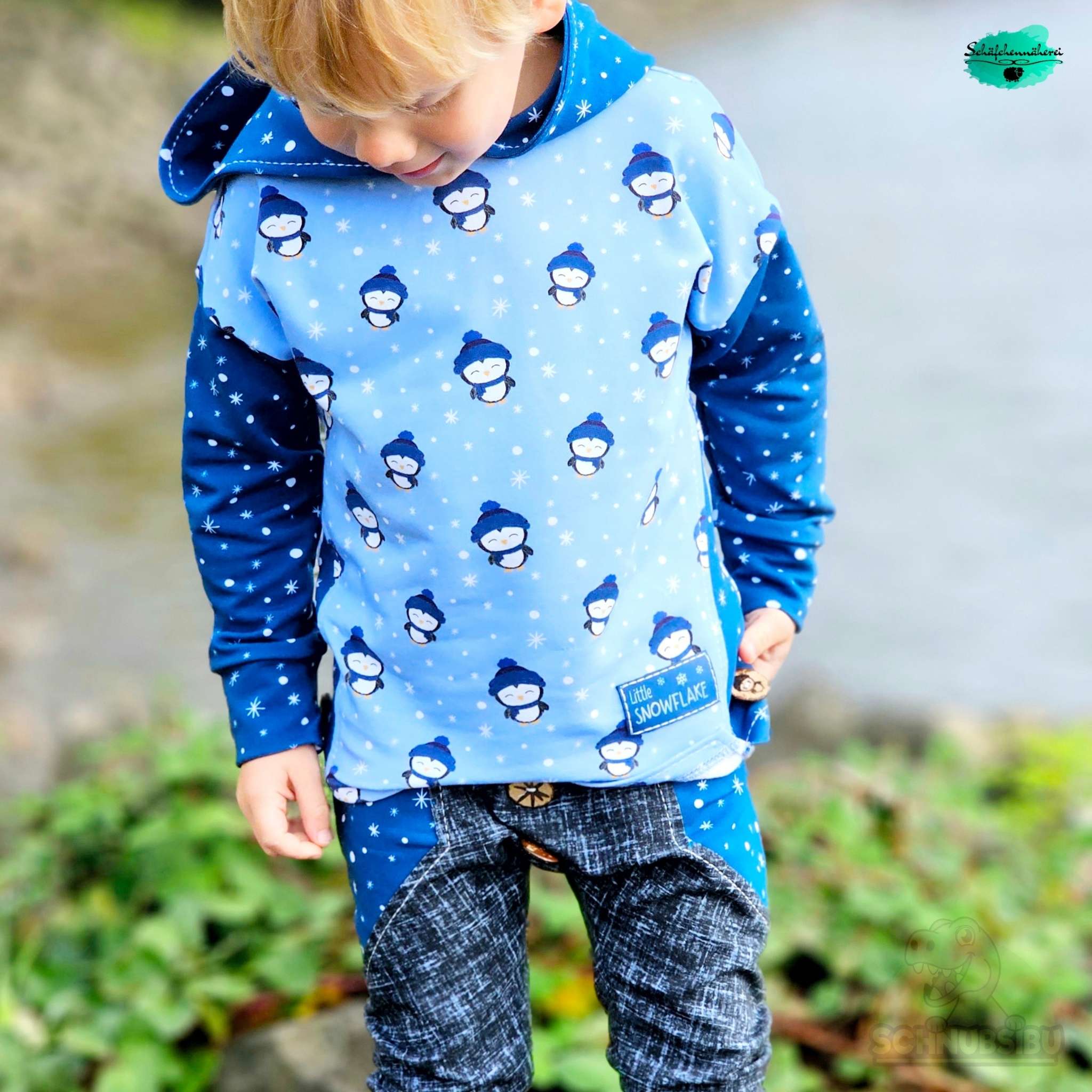 schnubsibu- schnubsibu-produktfoto-winterpinguin-blau_3 -