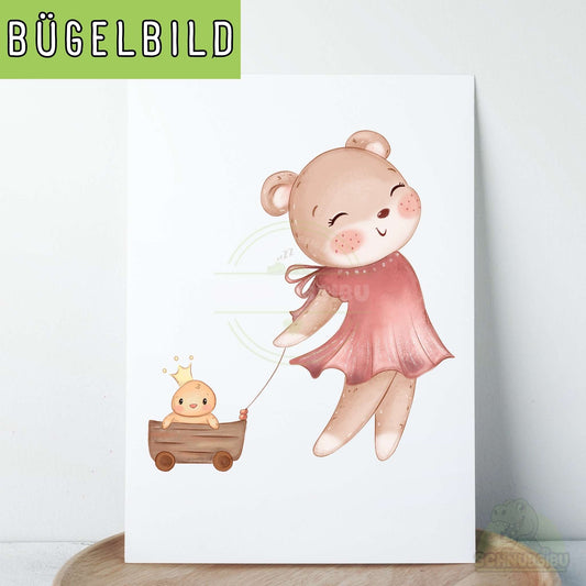 Bügelbild „Ballerina Teddy" - Süßer Teddy mit Spielzeugwagen | Schnubsibu